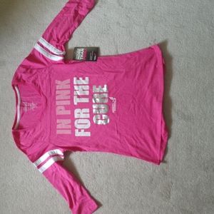Brand new Susan G Komen athletic tee